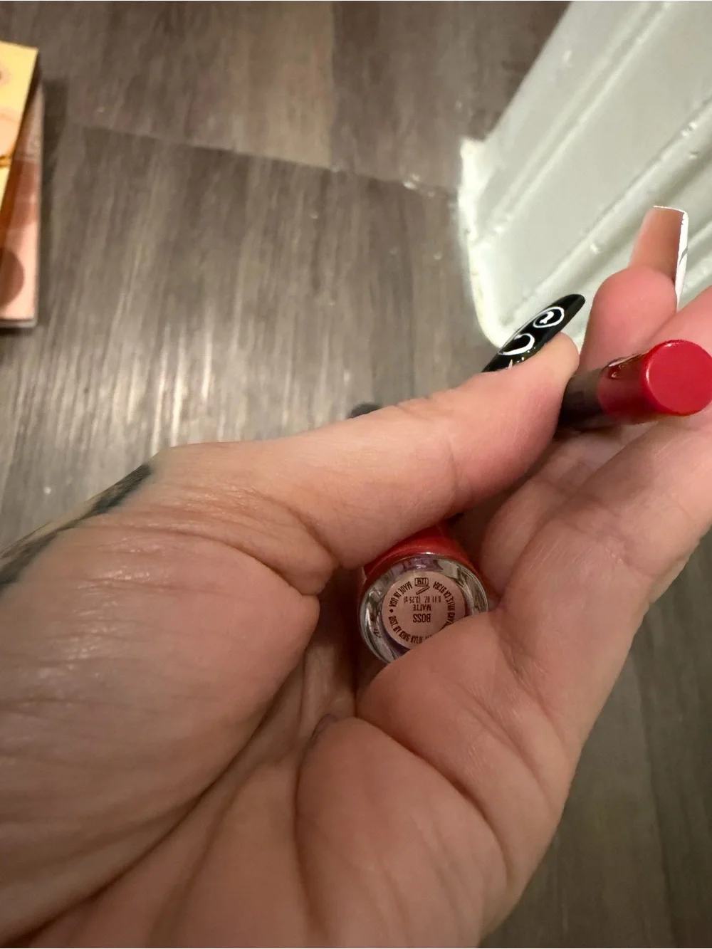 Kylie Lip Kit- color & lipliner- BOSS